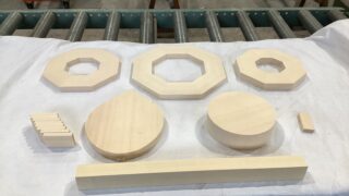 木製台座付き】水晶 鳳凰彫刻