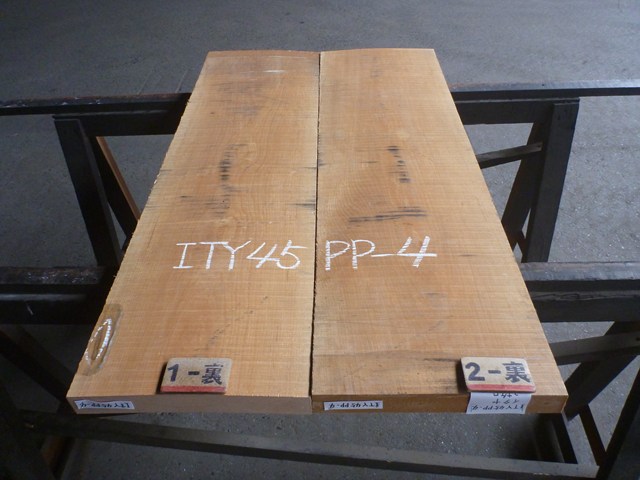 イタヤカエデ 45ミリ 板目板