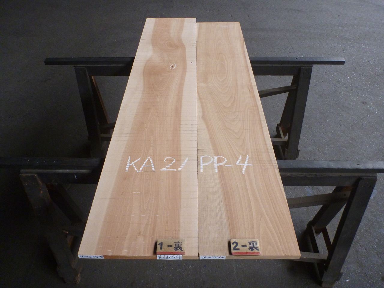 カツラ 21ミリ 板目板