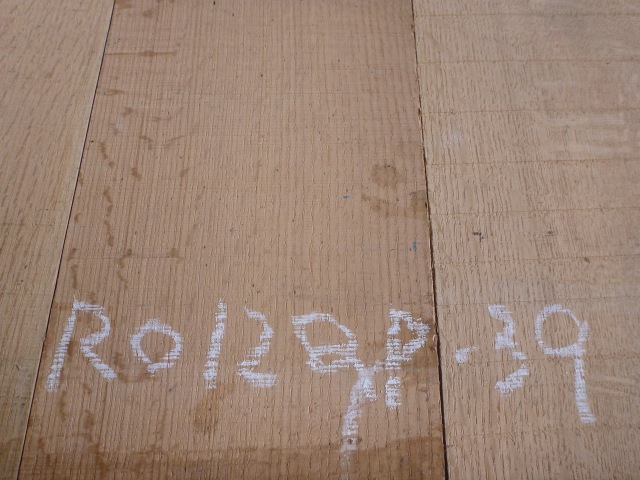 ノーザン・レッドオーク 12ミリ 薄板 柾目