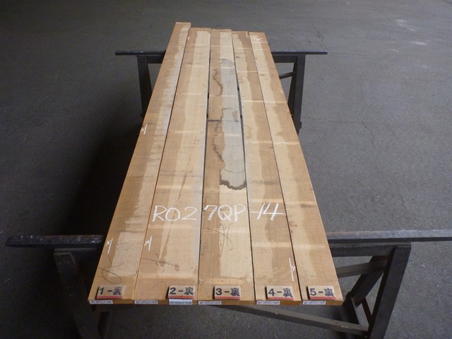 ノーザン・レッドオーク 27mm 柾目