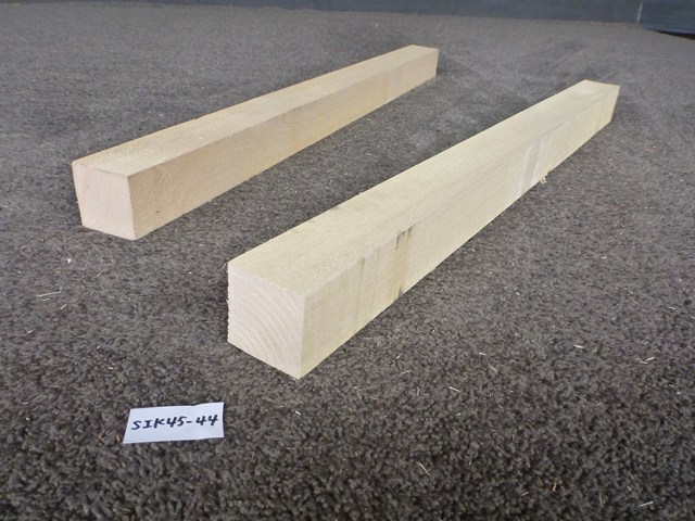 シナ 角材