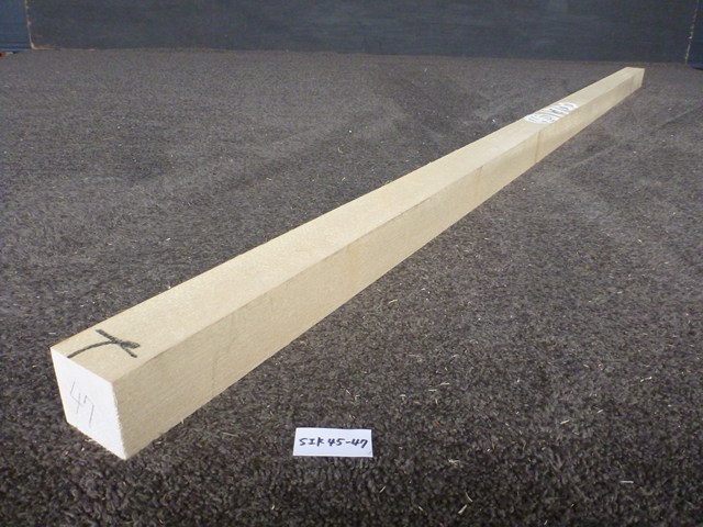 シナ 角材