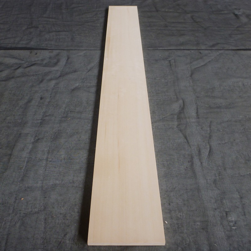 米ヒバ 薄板 プレナ仕上げ（ベイヒバ・イエローシダー）端材 – 柾目 