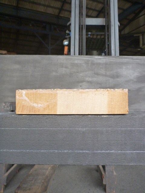 トネリコ 一枚板